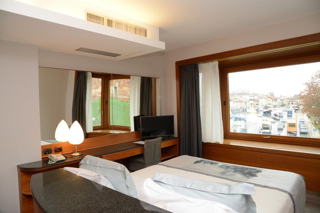Albergo Roma, BW Signature Collection Castelfranco Veneto Eksteriør billede